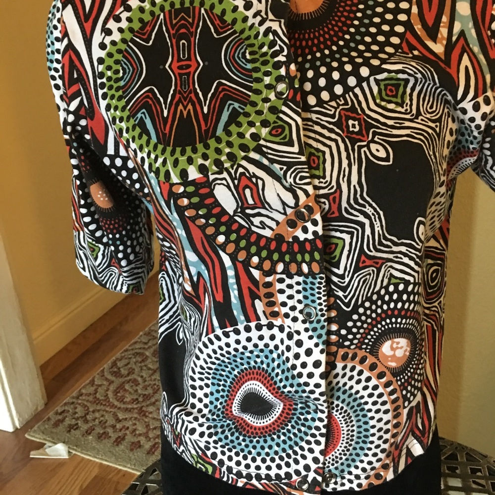 Boho Short Sleeve Blouse w/ Bold Patterns & Snaps